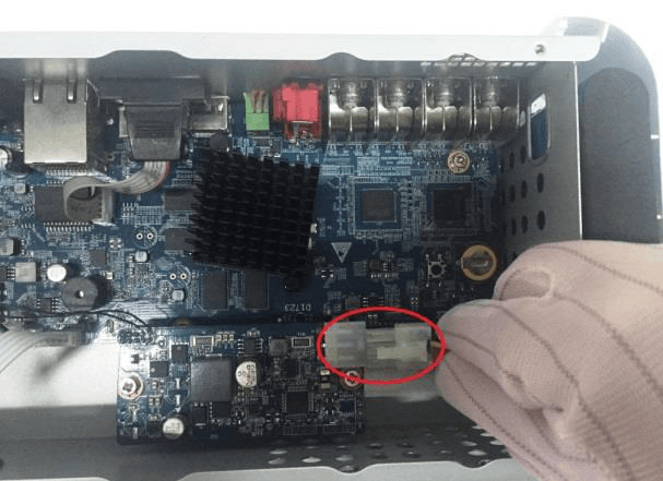 Battery cable connected into its port on the board