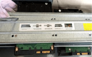HDDs fixed onto the bracket inside the 2U chassis